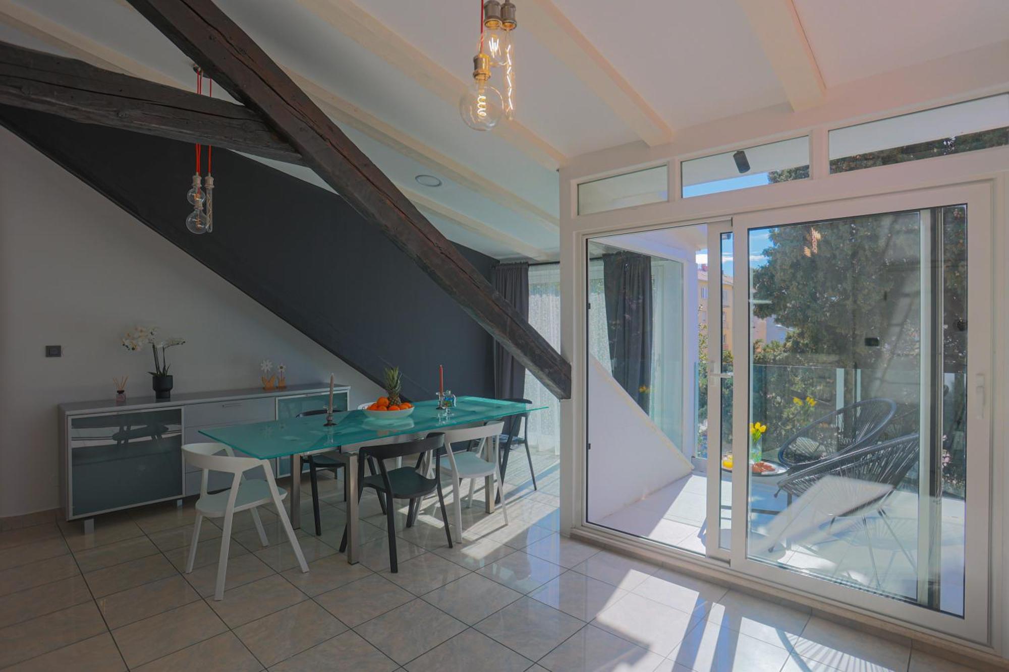 Apartment Luxattic